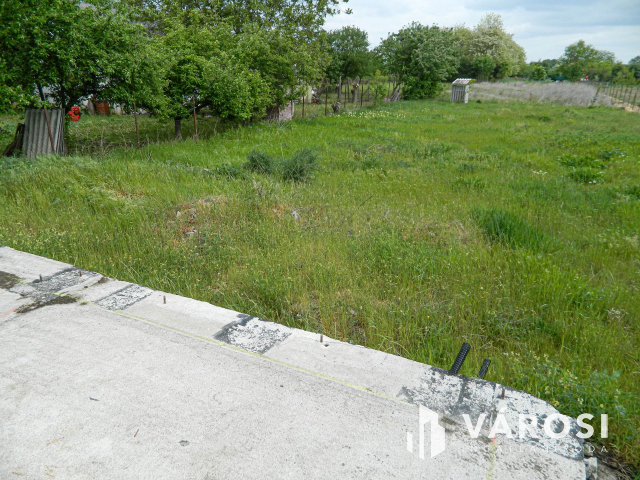 Gyula, Ajtósfalván csendes környezetben építési telek