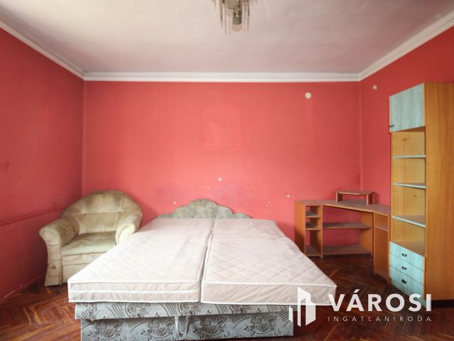 Központhoz közel családi ház eladó Sarkadkeresztúron