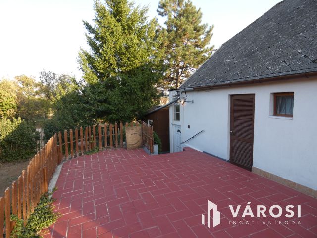 Ecséri templomrom (Révfülöp) közelében nyaraló eladó