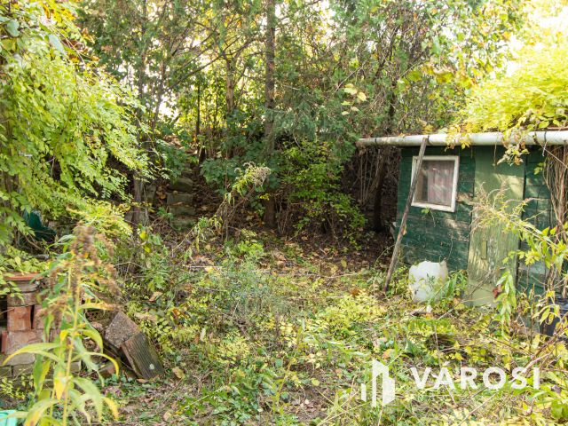 Zártkerti telek Tabajdon 2413 Ft /m2 áron