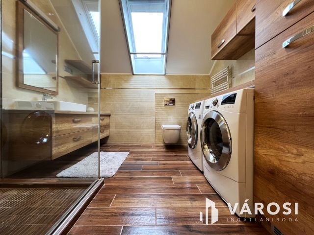 Álomszép luxusotthon, bútorozva eladó