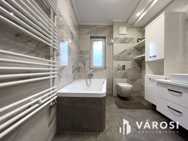 Álomszép luxusotthon, bútorozva eladó