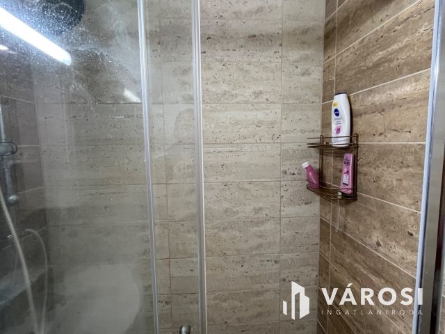 Debrecen, társasház építésére alkalmas ingatlan eladó!