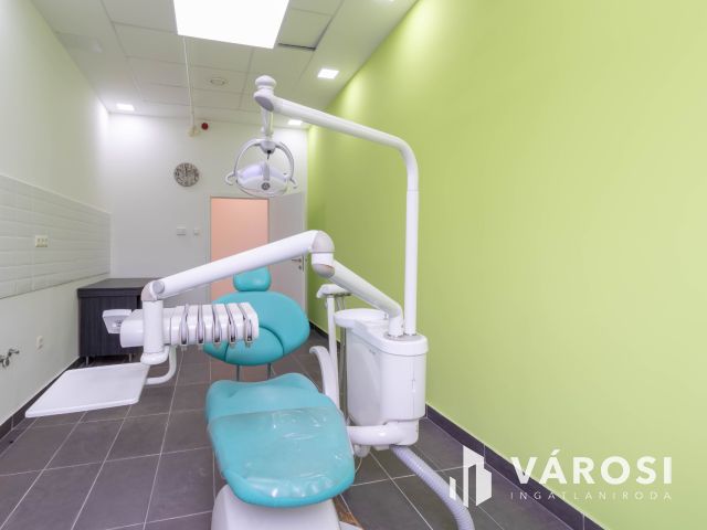 Fogászati rendelő (20 m2) Újbudán felszerelve, berendezve