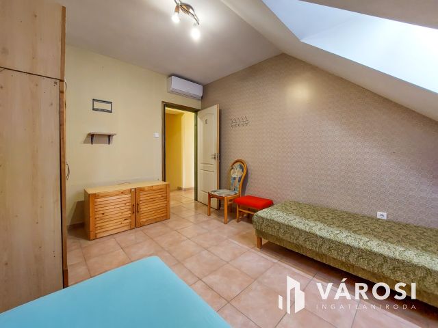 Eladó apartmanház – munkásszállás - nyaralóház