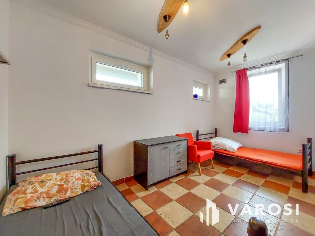 Eladó apartmanház – munkásszállás - nyaralóház