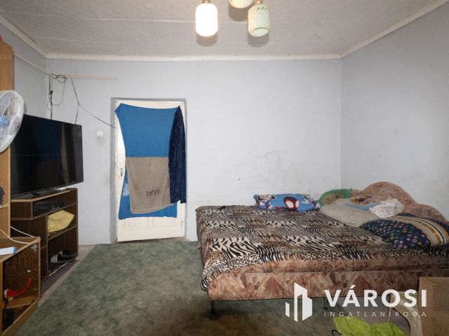 Takaros családi ház Sarkad csendes kis utcájában.