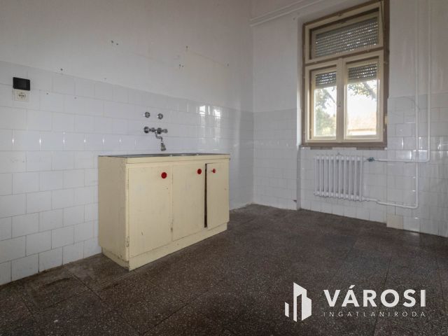 3 szobás sorházi lakás Sarkad csendes jó környékén