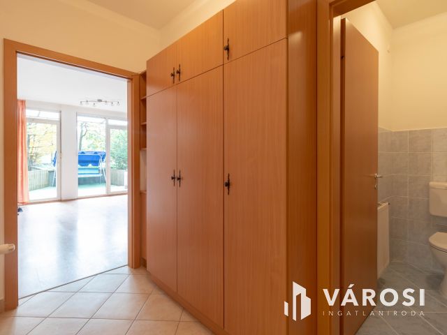 37 m2-es kiváló állapotú iroda Pesterzsébet központjában