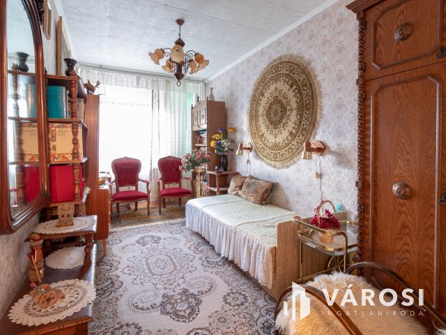 Pesterzsébeten 3 szobás, 67 m2-es, erkélyes, teraszos lakás