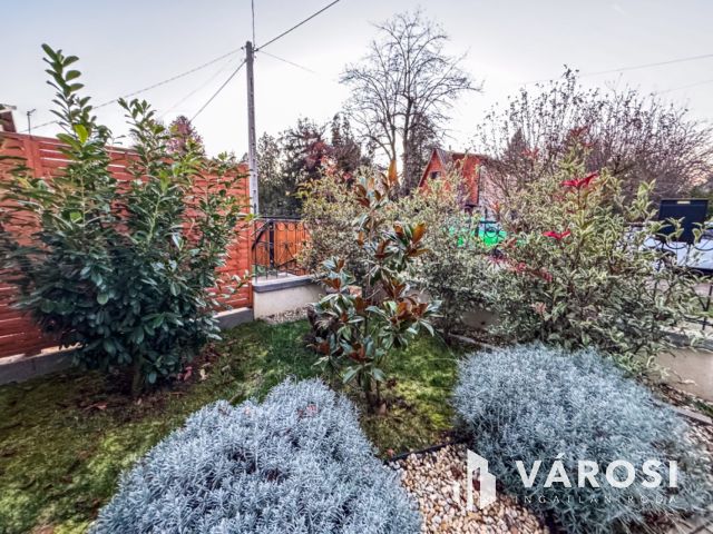 Tökéletes otthon a természet ölelésében