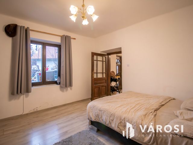 Eladó parasztház Sukorón