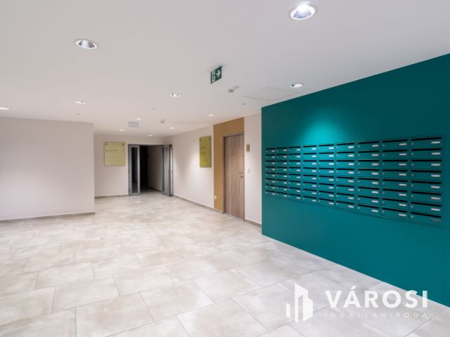 Új építésű prémium vízparti lakás Balatonszemesen