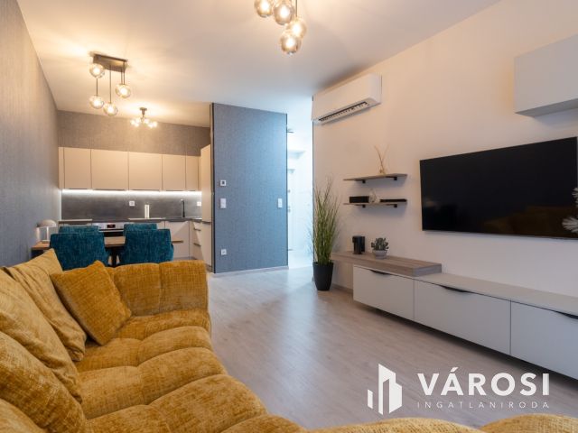 Új építésű prémium vízparti lakás Balatonszemesen