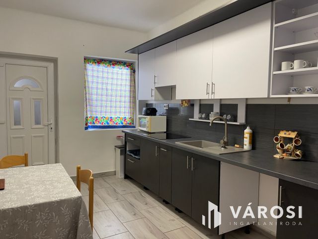 Eladó 3 szobás ház Dévaványán