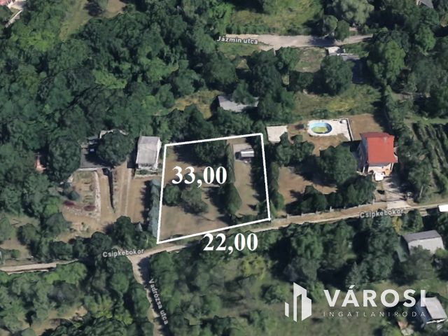 Remek elhelyezkedésű telek Pomázon!