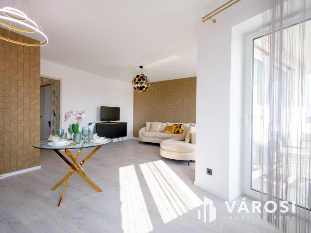 Nagy erkélyes, okosotthon a 13. kerületben