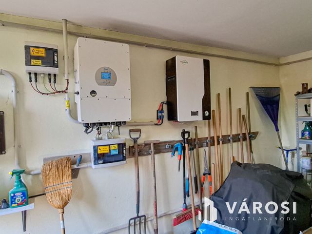 Böhönyén 220 m2-es prémium minőségű kúria eladó!