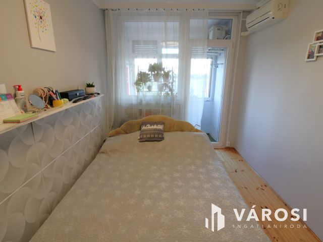 3 szobás panel lakás a belvárosban