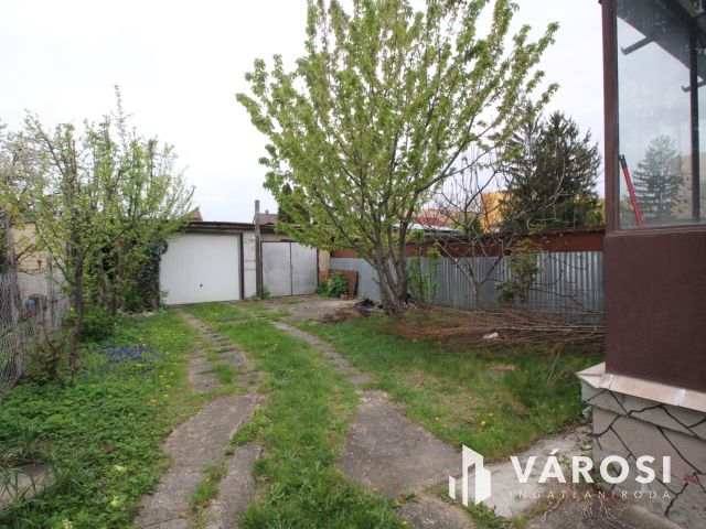 Jó elrendezésű ház a belvároshoz közel, Szombathelyen