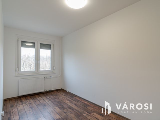 Három vagy négy szoba, és még teljes új, garanciával