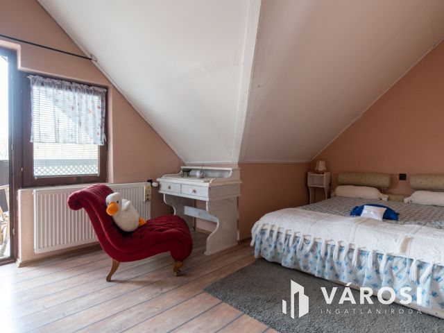 Örökpanorámás családi ház Balatonfüreden