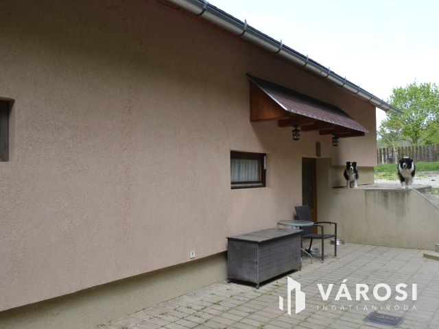 Erdei környezetben Balatonfüredi ház kiadó!