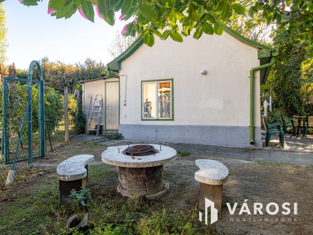 Időtlen stílus és korszerű nyugalom a Balaton mellett